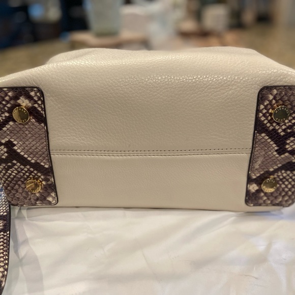 Michael Kors satchel - Picture 3 of 5